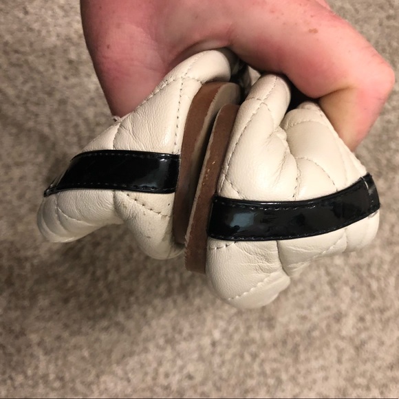 Guess off white ballerina flats - Picture 7 of 7